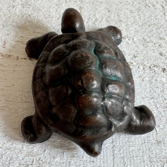 Vintage Metal Advertising Turtle - The Billings Chapin Co - Picture 5 of 9
